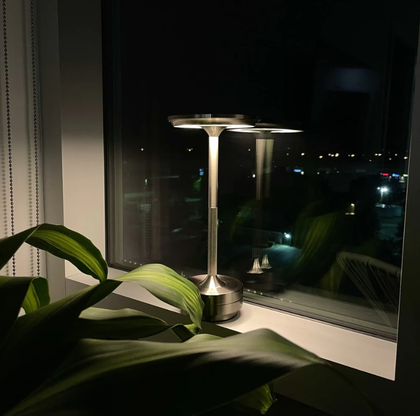 ElysiumTouch™ METALLIC CORDLESS TABLE LAMP - Silver Home Lighting - Home Lighting - Grandior Homes